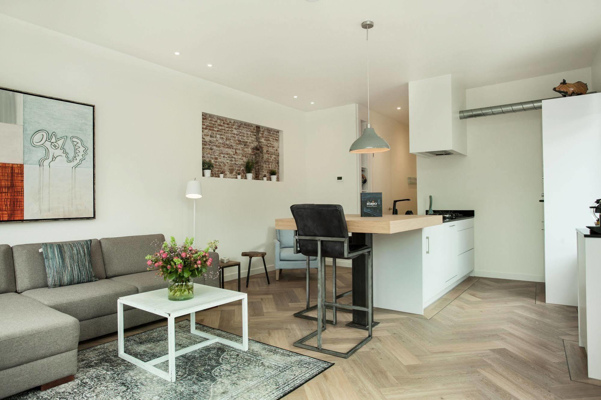 Stayci Serviced Apartments Denneweg Гаага Экстерьер фото